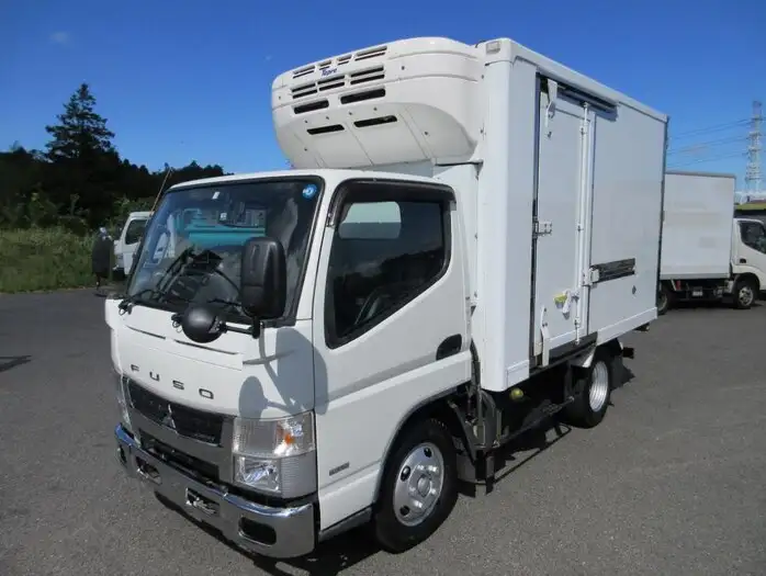 三菱 キャンター 小型 冷凍冷蔵 低温 床ステン の中古トラック【車両No.152520】
