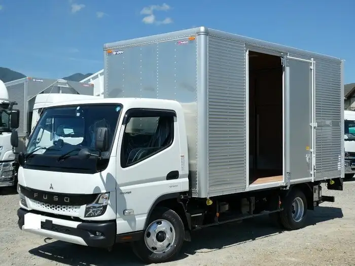 三菱 キャンター 小型 アルミバン パワーゲート サイドドア の中古トラック【車両No.152621】