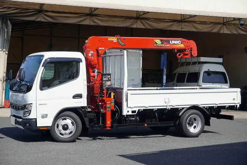三菱 キャンター 小型 クレーン付 4段 ラジコン の中古トラック【車両No.152592】
