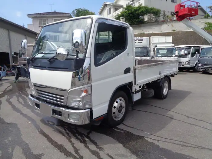 三菱 キャンター 小型 平ボディ PA-FE70DB H17 の中古トラック【車両No.152712】