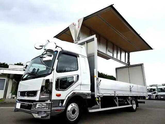 三菱 ファイター 中型/増トン ウイング エアサス ベッド の中古トラック【車両No.152791】