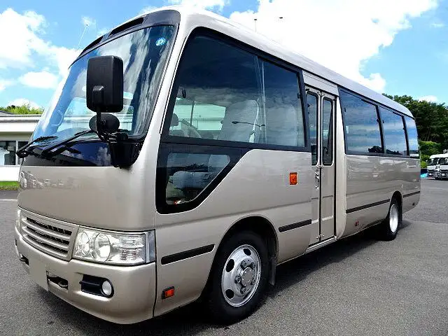 トヨタ コースター 小型 バス マイクロバス BDG-XZB50 の中古トラック【車両No.152837】