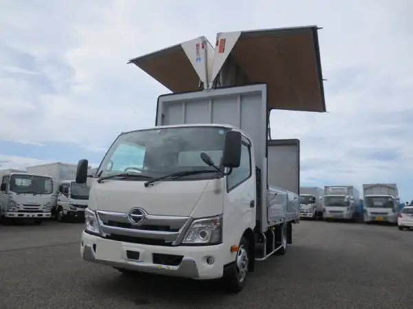 日野 デュトロ 小型 ウイング 2RG-XZU710M R5 の中古トラック【車両No.152845】