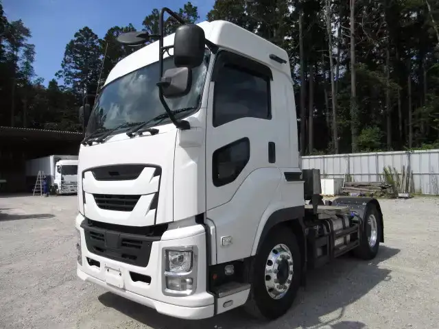 いすゞ ギガ 大型 トラクター ハイルーフ 1デフ の中古トラック【車両No.153029】