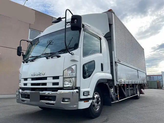 いすゞ フォワード 中型/増トン ウイング エアサス ベッド の中古トラック【車両No.153170】