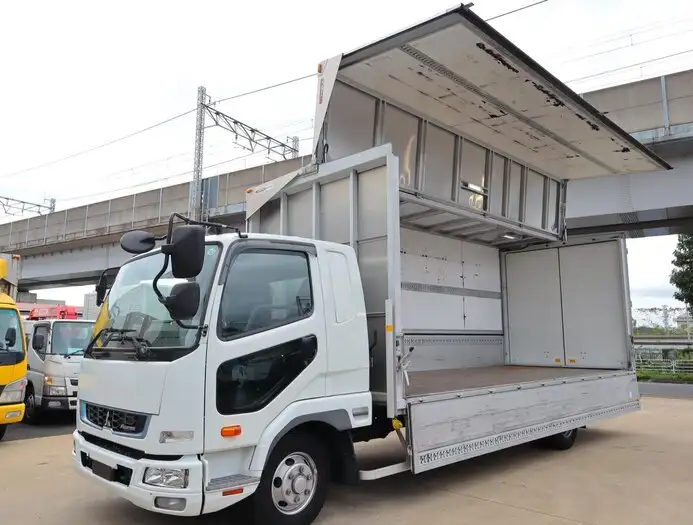 三菱 ファイター 中型/増トン ウイング ベッド 2PG-FK62N の中古トラック【車両No.153226】