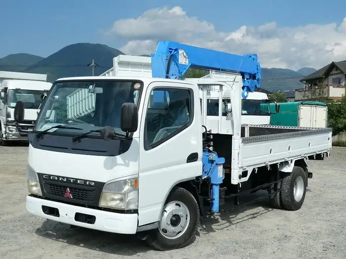 三菱 キャンター 小型 クレーン付 床鉄板 4段 の中古トラック【車両No.153302】