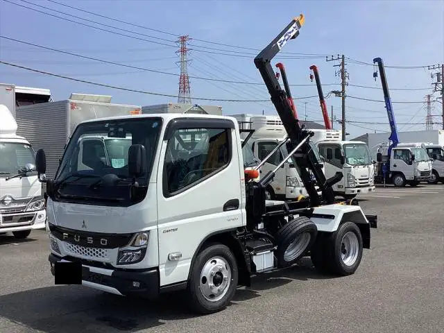 三菱 キャンター 小型 アームロール ツインホイスト 2RG-FBAV0 の中古トラック【車両No.153403】