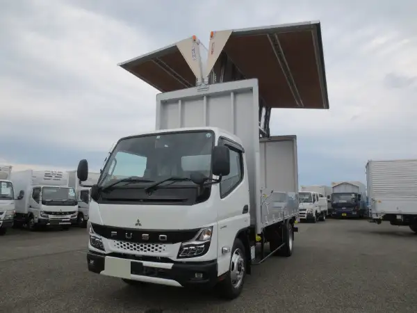 三菱 キャンター 小型 ウイング 2RG-FEAV0 R5 の中古トラック【車両No.153607】