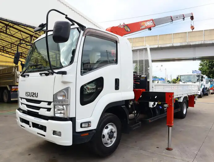いすゞ フォワード 中型/増トン クレーン付 4段 ラジコン の中古トラック【車両No.153581】