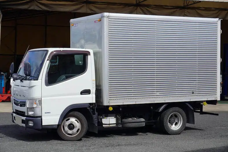 三菱 キャンター 小型 アルミバン TPG-FBA20 H29 の中古トラック【車両No.153782】
