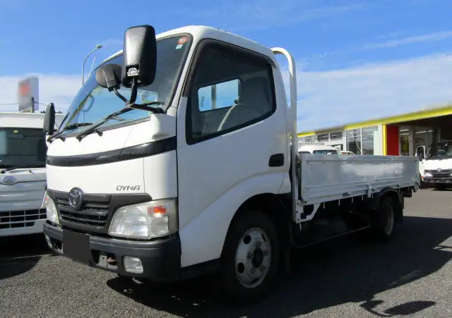 トヨタ ダイナ 小型 平ボディ 床鉄板 XZU338 の中古トラック【車両No.153781】