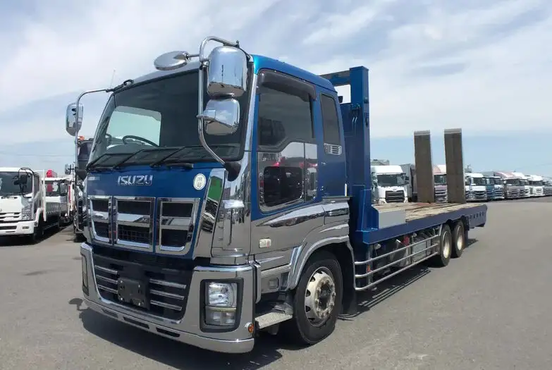 いすゞ ギガ 大型 車両重機運搬 ラジコン ウインチ の中古トラック【車両No.153810】