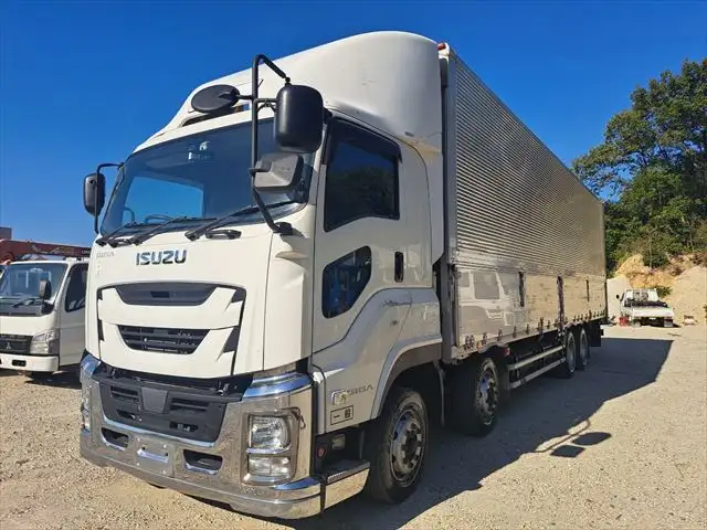 いすゞ ギガ 大型 ウイング エアサス センターローラー の中古トラック【車両No.153773】