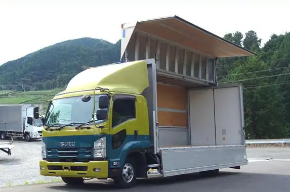 いすゞ フォワード 中型/増トン ウイング ベッド 2RG-FRR90S2 の中古トラック【車両No.153915】