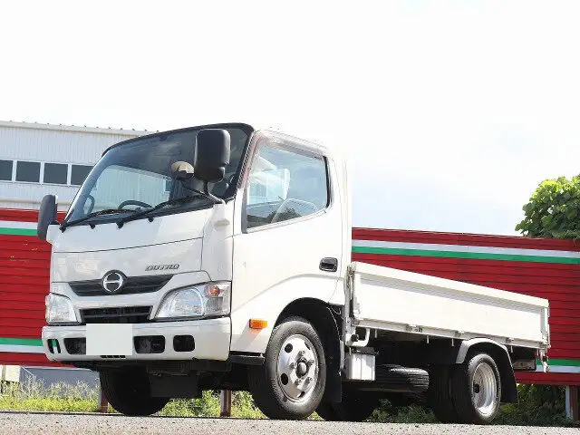 日野 デュトロ 小型 平ボディ TPG-XZC605M H27 の中古トラック【車両No.153472】