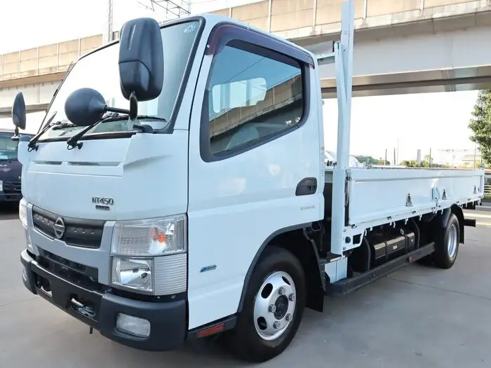 日産 アトラス 小型 平ボディ TPG-FGA2W H27 の中古トラック【車両No.153948】