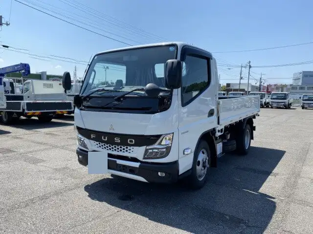 三菱 キャンター 小型 平ボディ 2RG-FBAV0 R5 の中古トラック【車両No.154036】