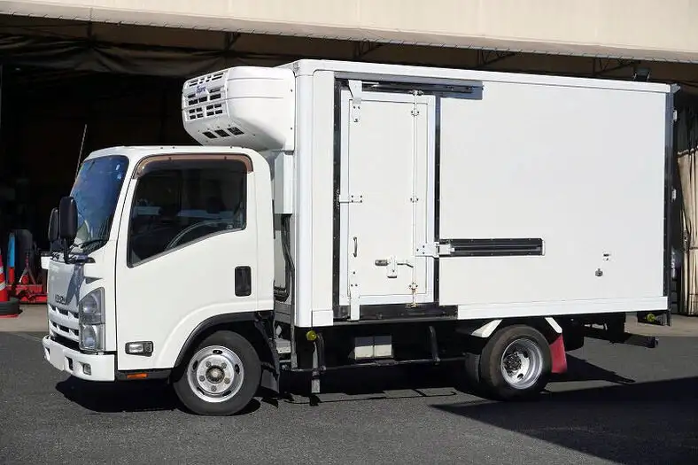 いすゞ エルフ 小型 冷凍冷蔵 低温 床アルミ の中古トラック【車両No.154088】