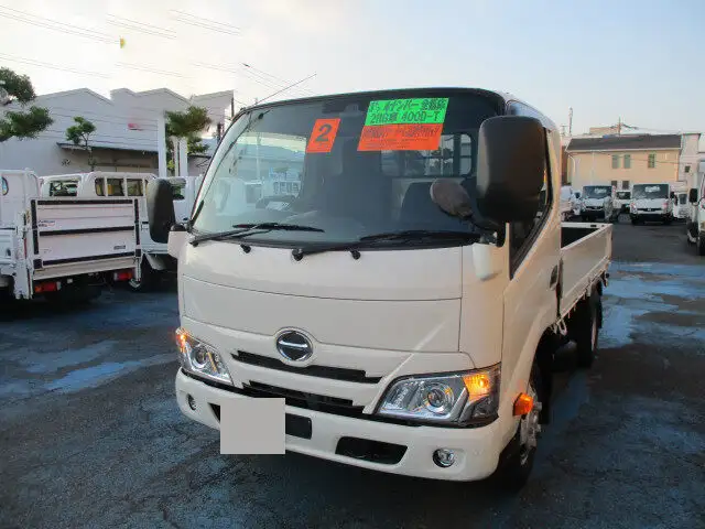 日野 デュトロ 小型 平ボディ 2RG-XZU605M R2 の中古トラック【車両No.154082】