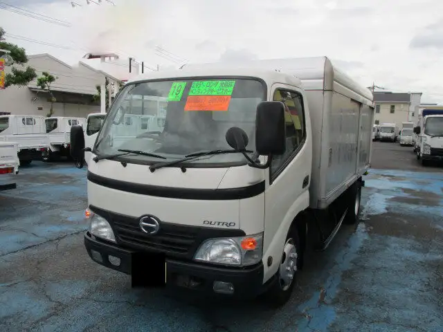 日野 デュトロ 小型 アルミバン ボトルカー サイドドア の中古トラック【車両No.154084】