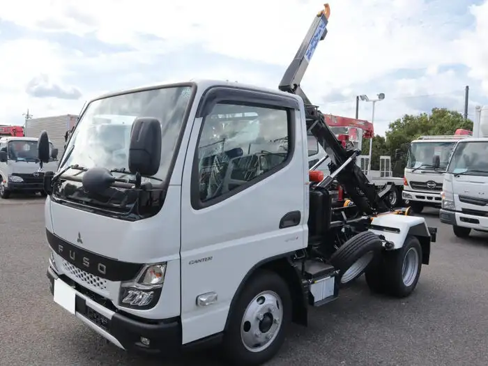 三菱 キャンター 小型 アームロール ツインホイスト 2RG-FBAV0 の中古トラック【車両No.154657】