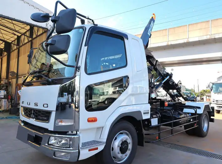 三菱 ファイター 中型/増トン アームロール ツインホイスト 2KG-FK62FZ の中古トラック【車両No.154654】