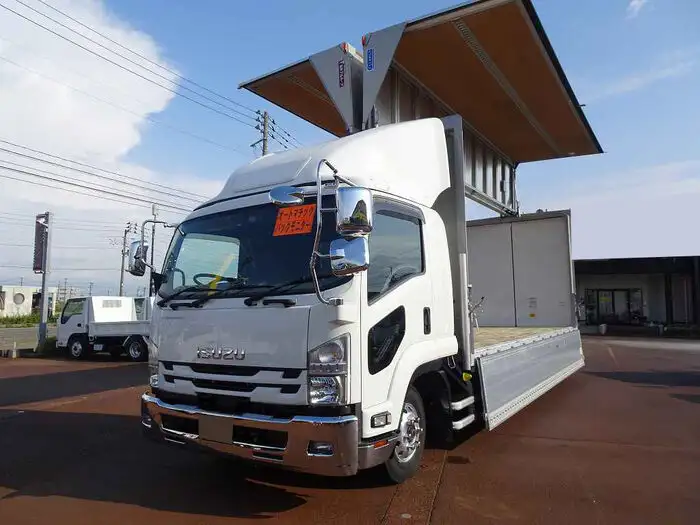 いすゞ フォワード 中型/増トン ウイング エアサス ベッド の中古トラック【車両No.154666】