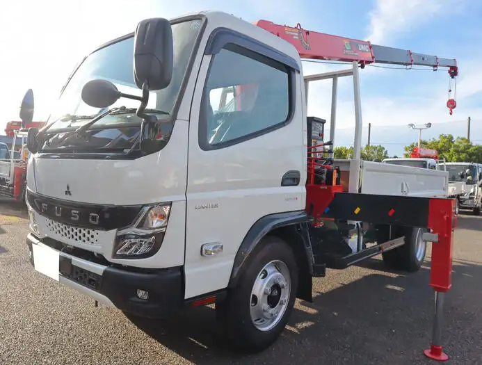 三菱 キャンター 小型 クレーン付 4段 ラジコン の中古トラック【車両No.154954】
