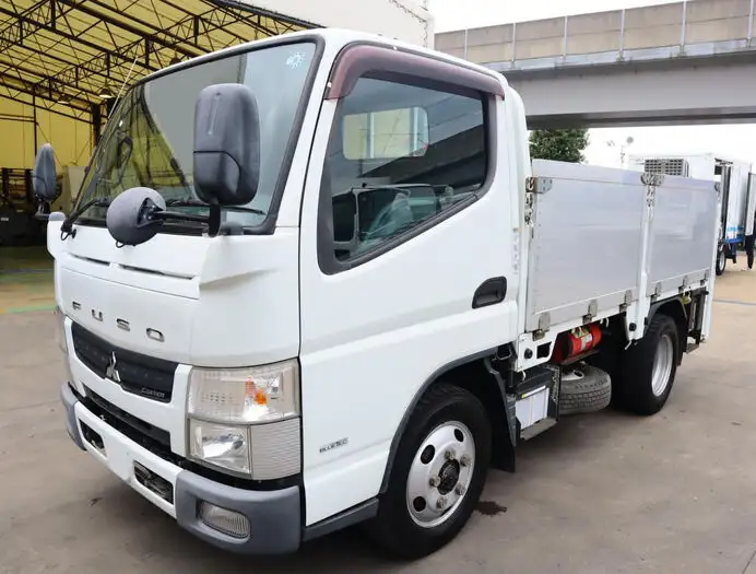 三菱 キャンター 小型 平ボディ パワーゲート 床鉄板 の中古トラック【車両No.154944】