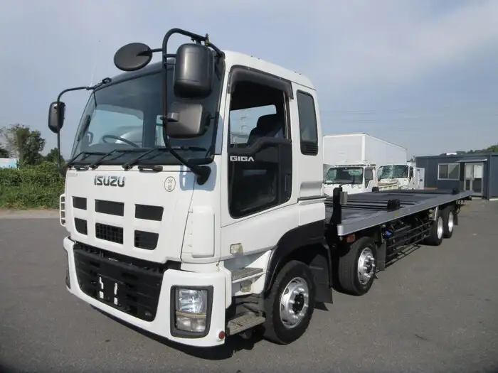 いすゞ ギガ 大型 平ボディ エアサス ベッド の中古トラック【車両No.155030】