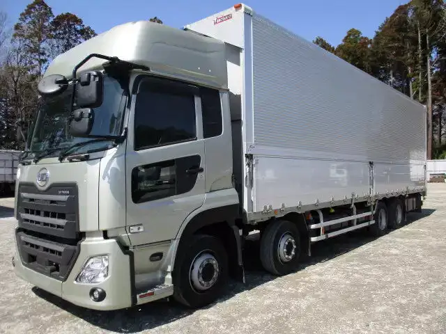日産UD クオン 大型 ウイング エアサス ベッド の中古トラック【車両No.155100】