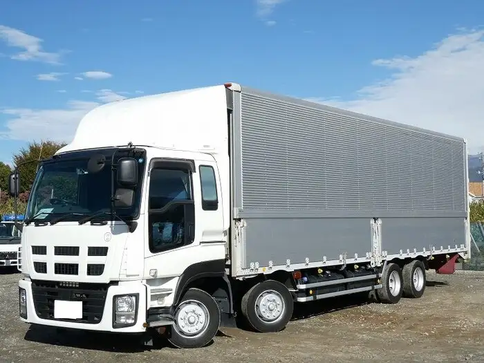 いすゞ ギガ 大型 ウイング エアサス ベッド の中古トラック【車両No.155574】