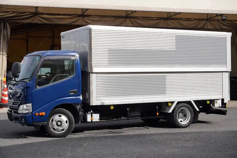 日野 デュトロ 小型 アルミバン リンボー シャッター式 の中古トラック【車両No.155608】