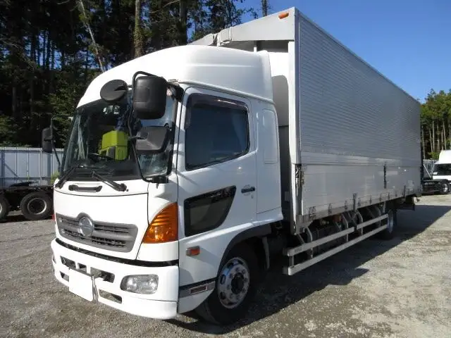 日野 レンジャー 中型/増トン ウイング 床鉄板 ベッド の中古トラック【車両No.155620】