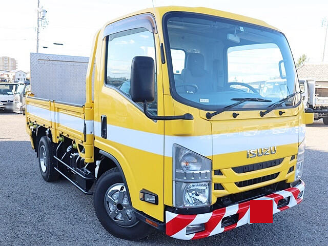 いすゞ エルフ 小型 平ボディ 10尺 TPG-NMR85R の中古トラック【車両No.155172】｜中古トラックの販売・買取【トラック流通センター】