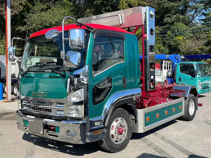 いすゞ フォワード 中型/増トン アームロール ツインホイスト ベッド の中古トラック【車両No.155760】