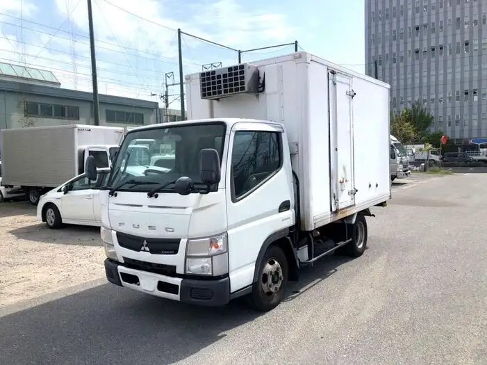 三菱 キャンター 小型 冷凍冷蔵 中温 床アルミ の中古トラック【車両No.155810】