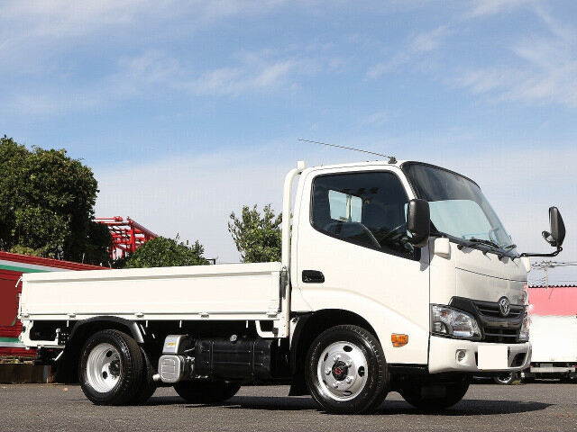 トヨタ トヨエース 小型 平ボディ TKG-XZU675 H29｜画像2