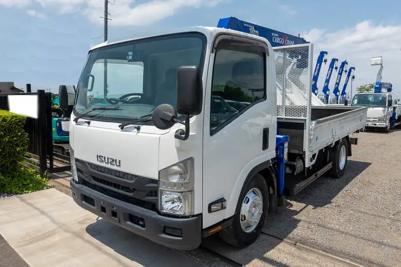 いすゞ エルフ 小型 クレーン付 4段 ラジコン の中古トラック【車両No.156152】