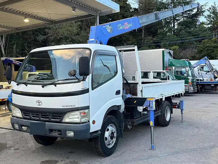 トヨタ トヨエース 小型 クレーン付 6段 ラジコン の中古トラック【車両No.156117】