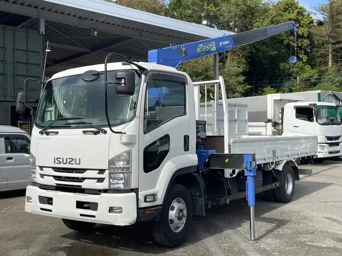 いすゞ フォワード 中型/増トン クレーン付 3段 ラジコン の中古トラック【車両No.156138】
