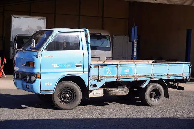 いすゞ エルフ 小型 平ボディ   の中古トラック【車両No.156356】