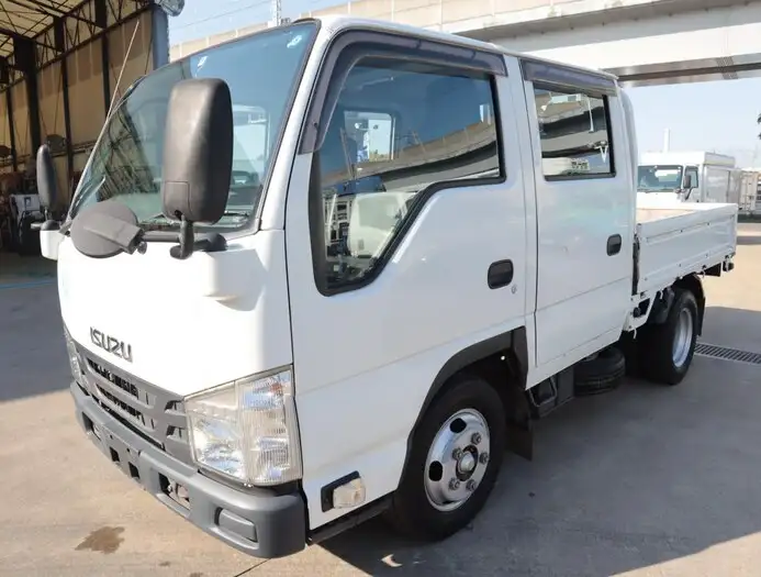 いすゞ エルフ 小型 平ボディ Wキャブ TPG-NJR85A の中古トラック【車両No.156569】