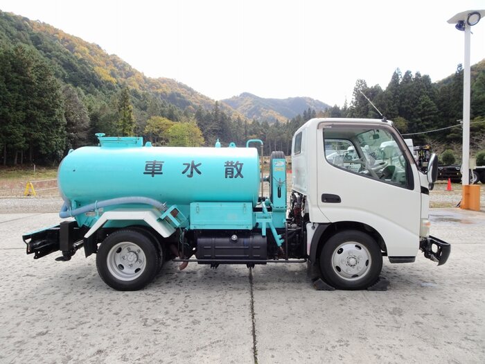 日野 デュトロ 小型 タンク車 散水車 BDG-XZU304M｜画像3