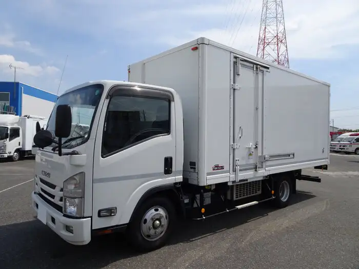 いすゞ エルフ 小型 冷凍冷蔵 中温 床ステン の中古トラック【車両No.157001】