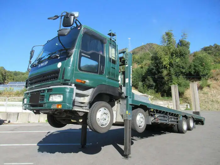 いすゞ ギガ 大型 車両重機運搬 ラジコン ウインチ の中古トラック【車両No.157114】