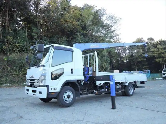 いすゞ フォワード 中型/増トン クレーン付 4段 ラジコン の中古トラック【車両No.157372】