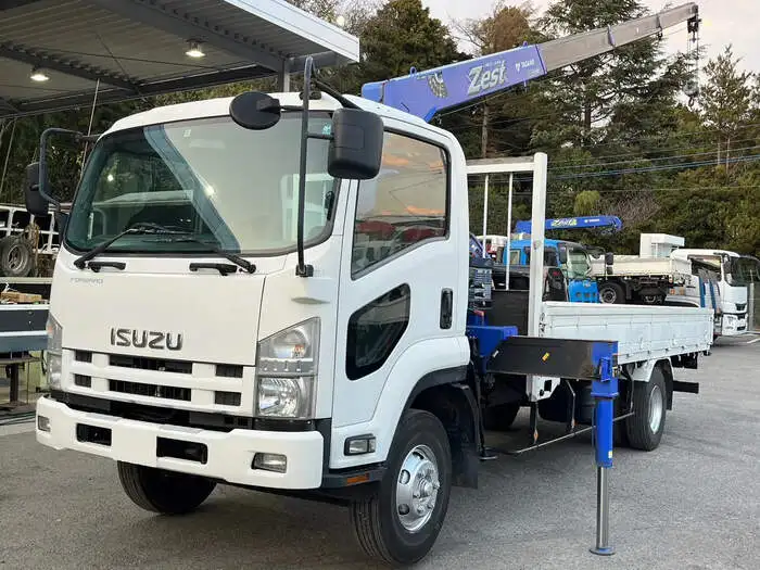 いすゞ フォワード 中型/増トン クレーン付 4段 ラジコン の中古トラック【車両No.157402】