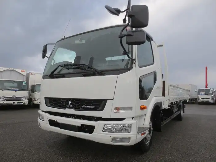 三菱 ファイター 中型/増トン 平ボディ ベッド 2KG-FK62F の中古トラック【車両No.157058】